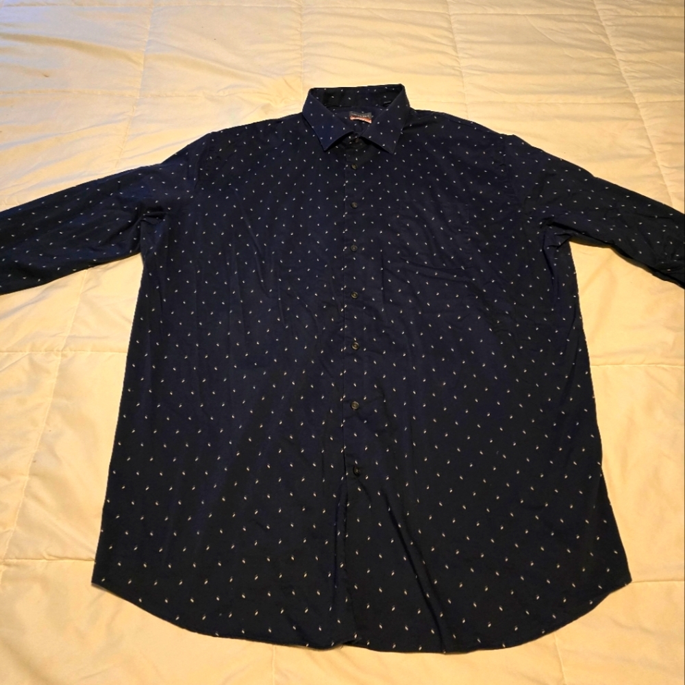Mens Van Huesan Blue dot dress shirt